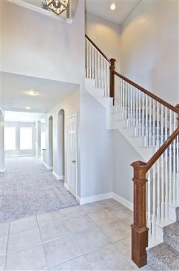       Ceiling in Foyer 