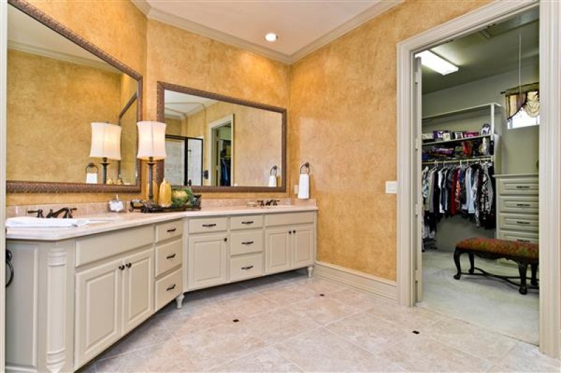    Master Bath 