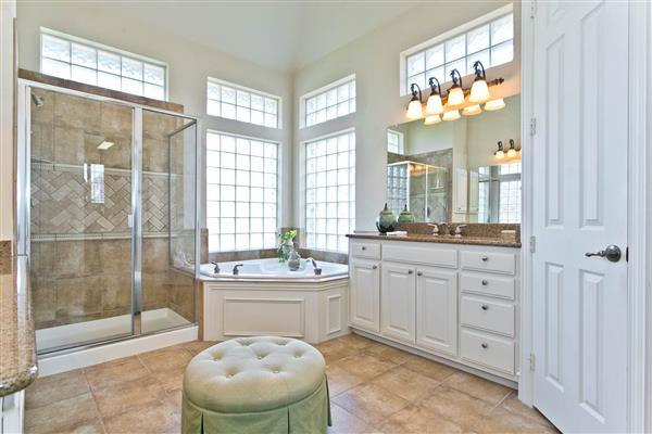    Master Bath 