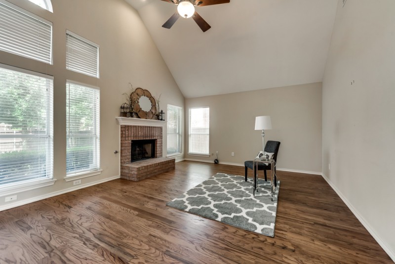    Family Room with Soaring Ceilings 