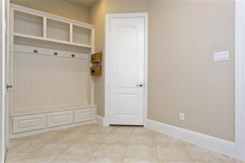    Mudroom 