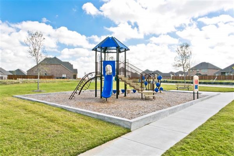    Neighborhood Playground 