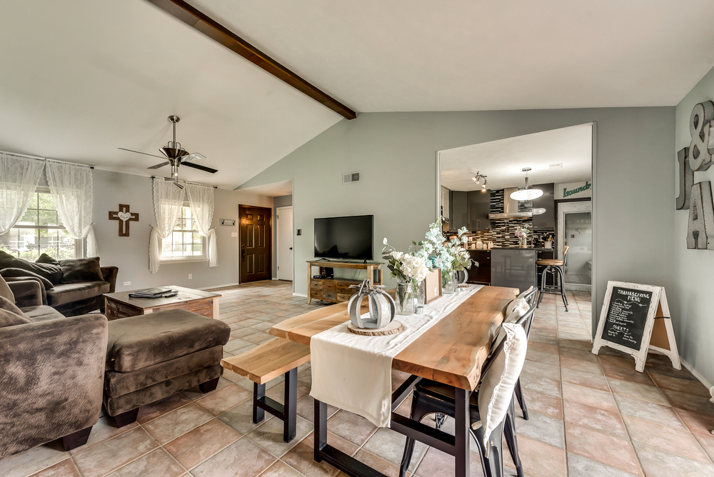    Family   Dining Rooms 