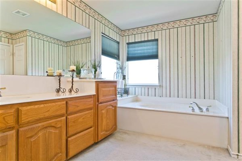    Master Bath 