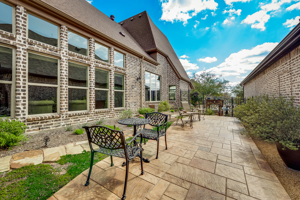    Extended Patio Courtyard 