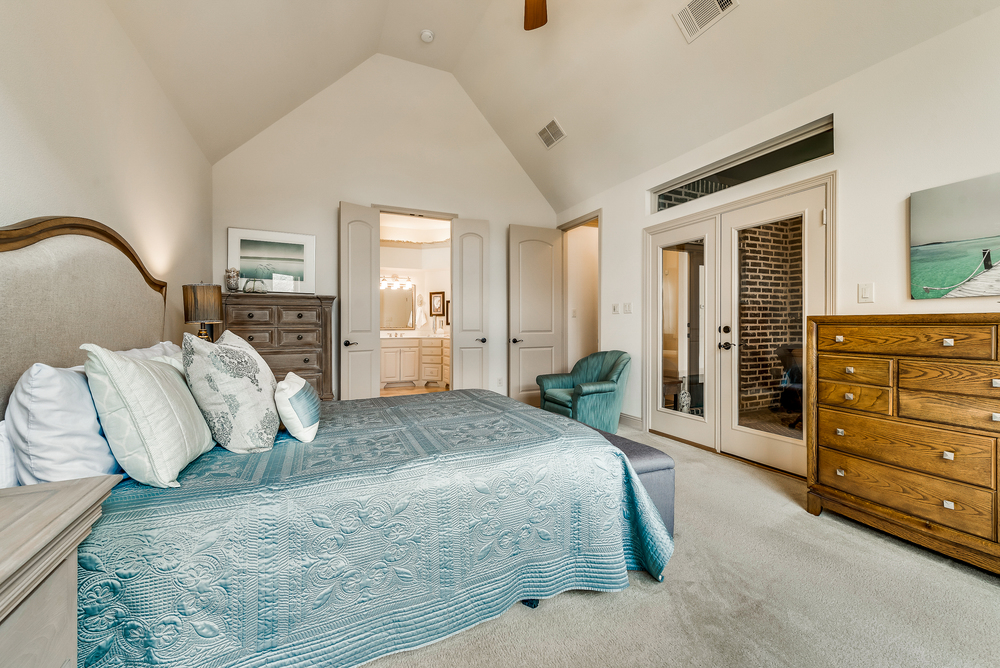    Private Master Suite 