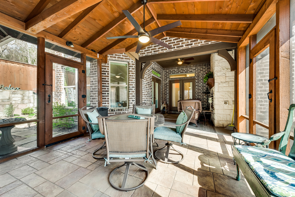    Extended Screened in Porch 