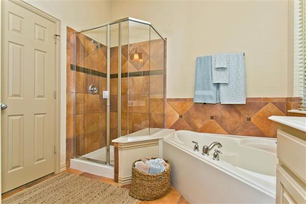    Master Bath 