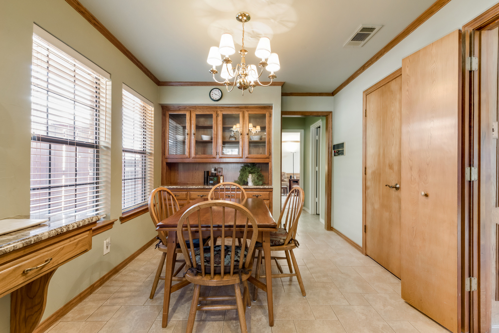    Breakfast Nook with Built In Hutch 