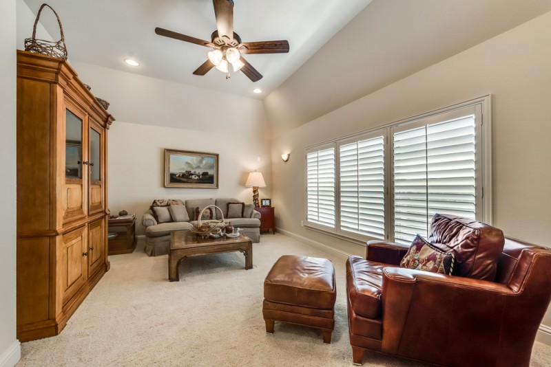    Upstairs Bonus Room 