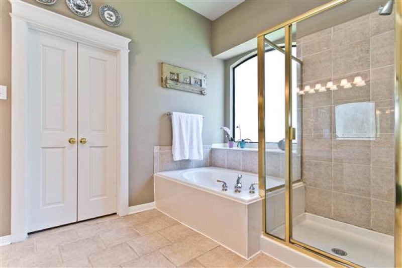    Master Bath 