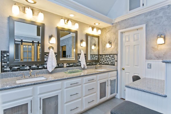    Master Bath 