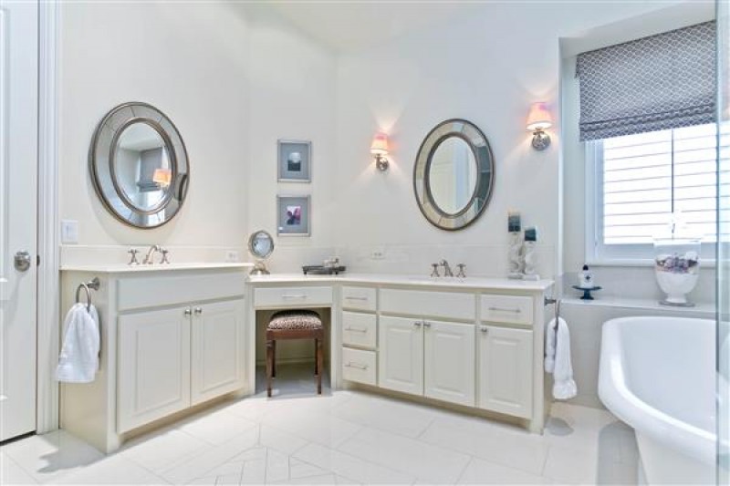    Master Bath 