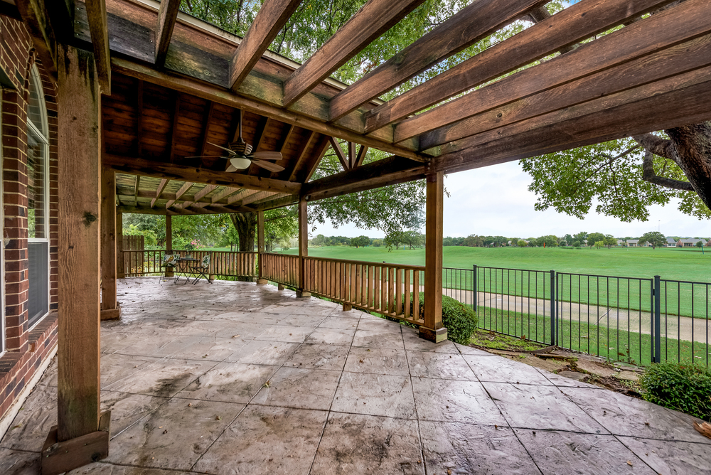    Patio with gorgeous golf course views 