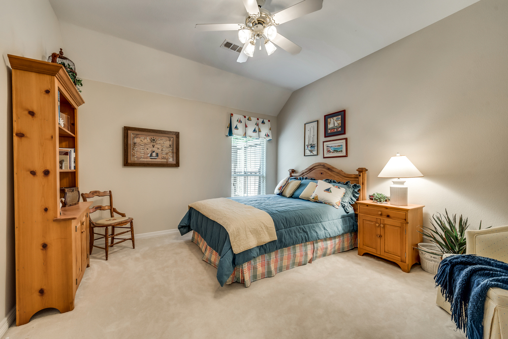      Secondary Bedroom with Large Walk In Closet 