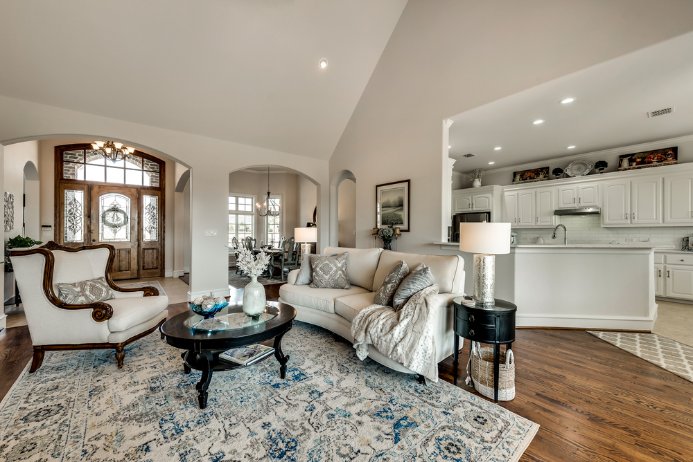    Floorplan is Open for Seamless Entertaining 