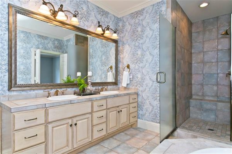    Master Bath 