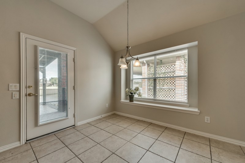    Charming Breakfast Area with Window Seat 