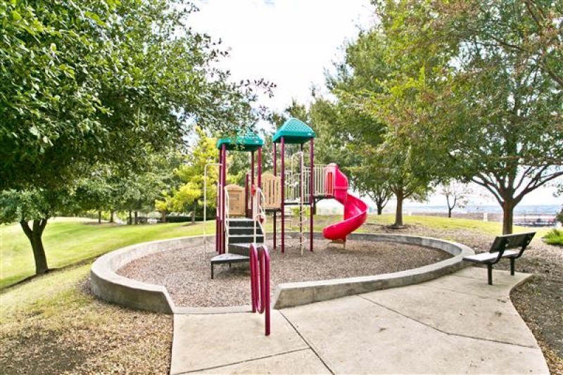    Neighborhood Playground 