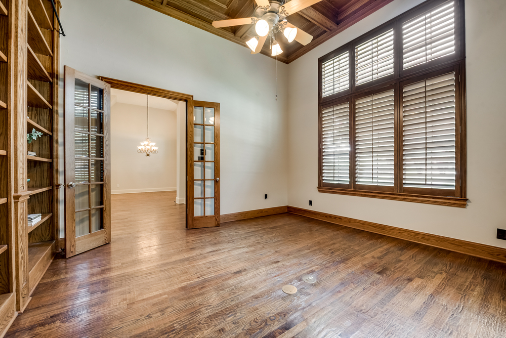    Library feautures Built in Speakers and Plantation Shutters 