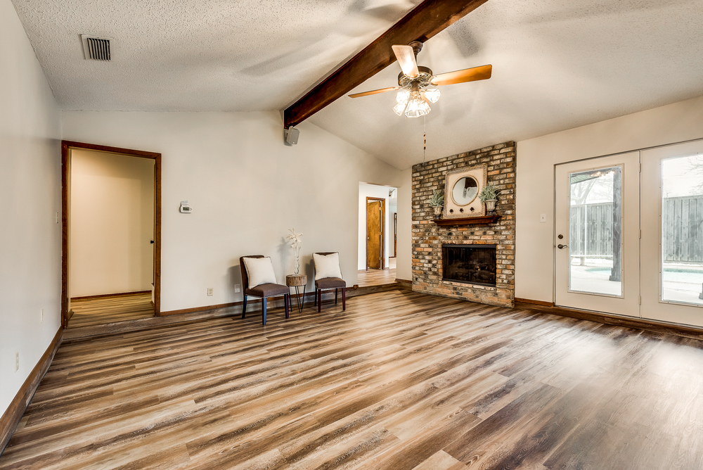    Inviting Family Room 