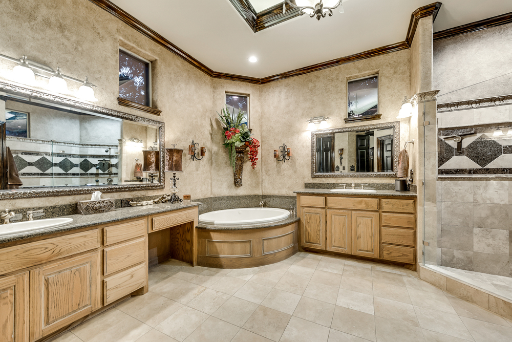    Master Bath 