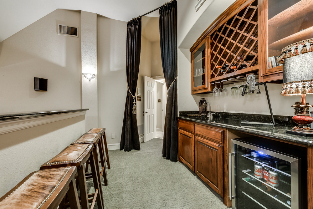    Media Room Wet Bar with Fridge 