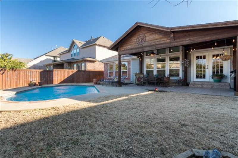    Grassy Yard  Pool 