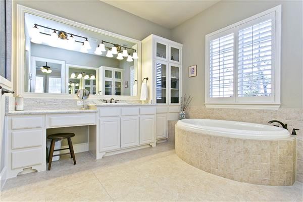    Master Bath 