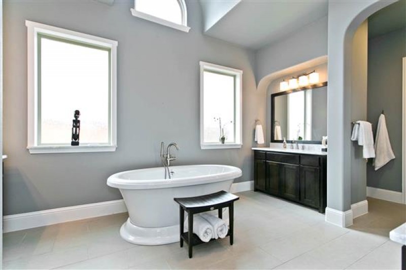    Master Bath 