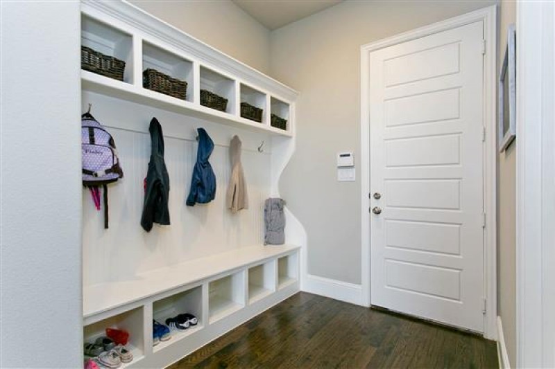    Mud Room 