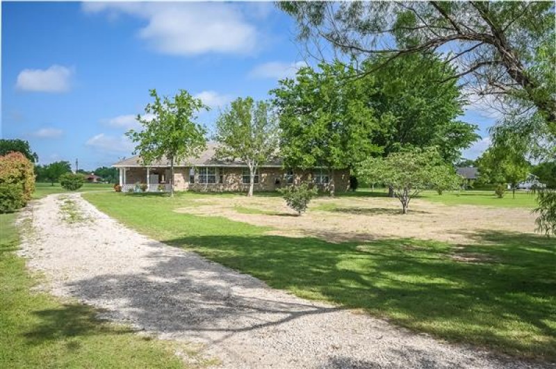    Gravel Drive through Property 