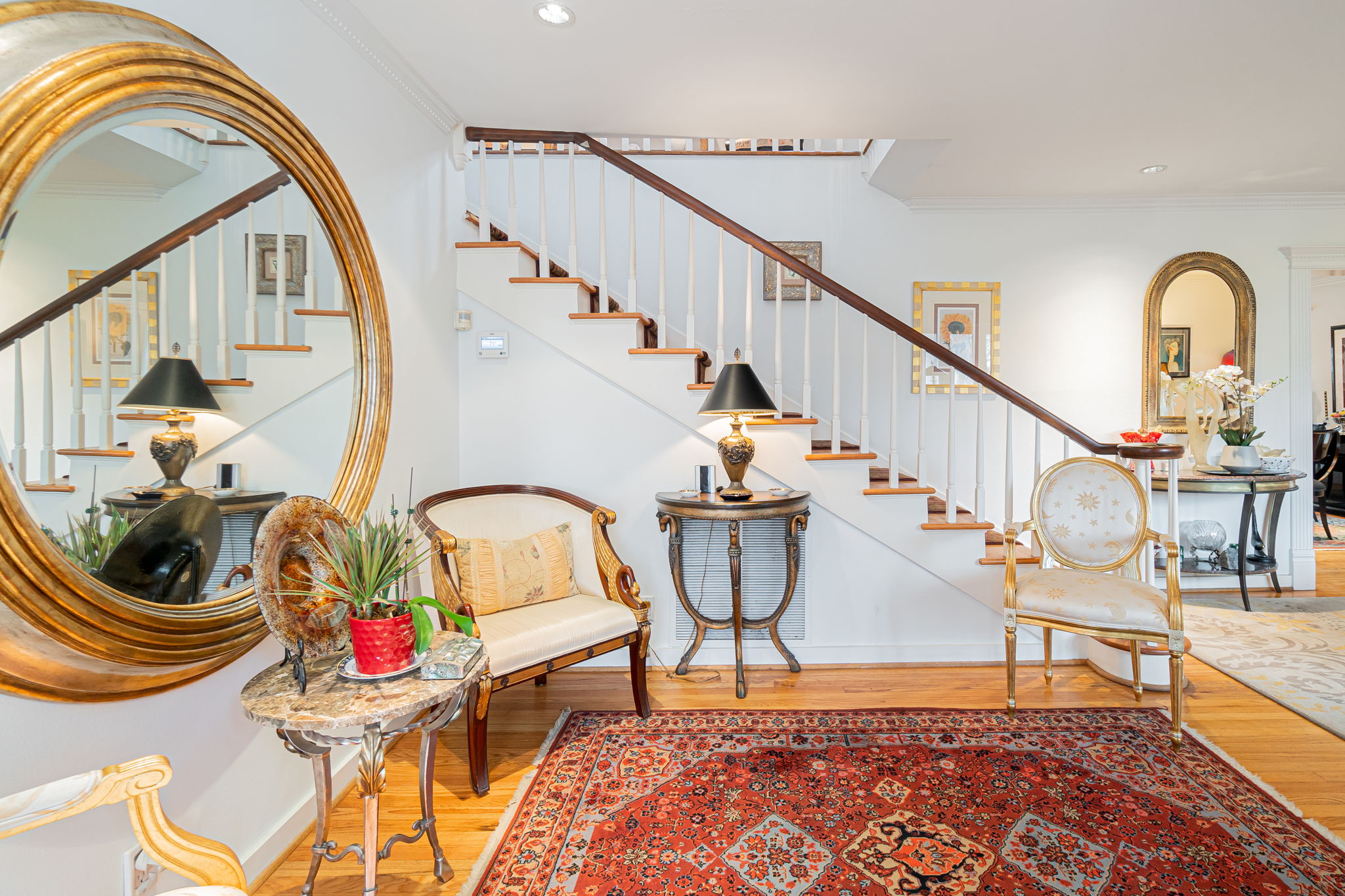    Entry with Hardwood Floors 