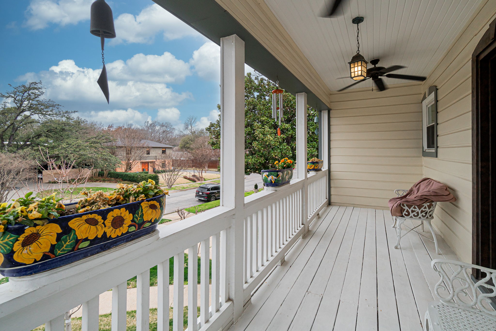    Private Balcony 