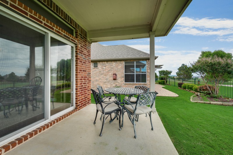    Covered Back Patio 