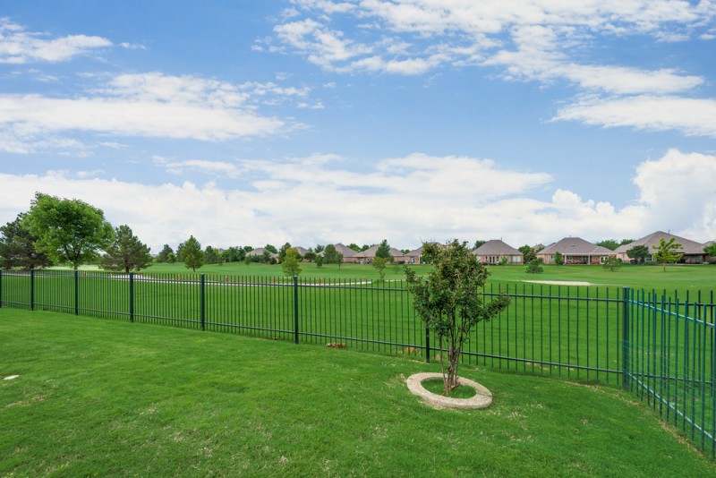    Gorgeous Golf Course Lot 