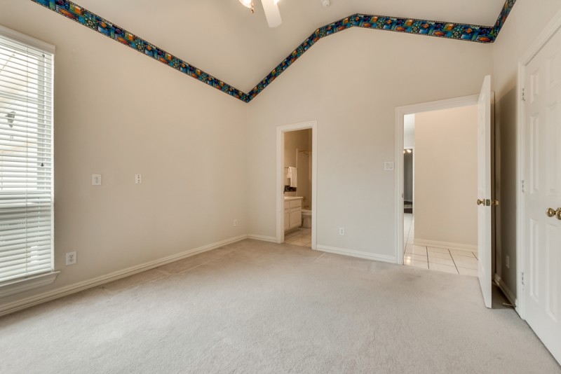    Secondary Bedroom with Full Bathroom 