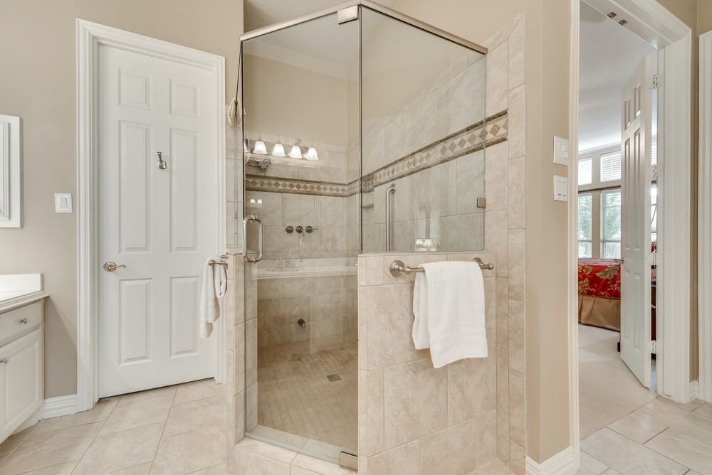    Master Bath 