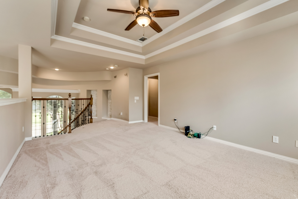    Spacious Upstairs Game Room 