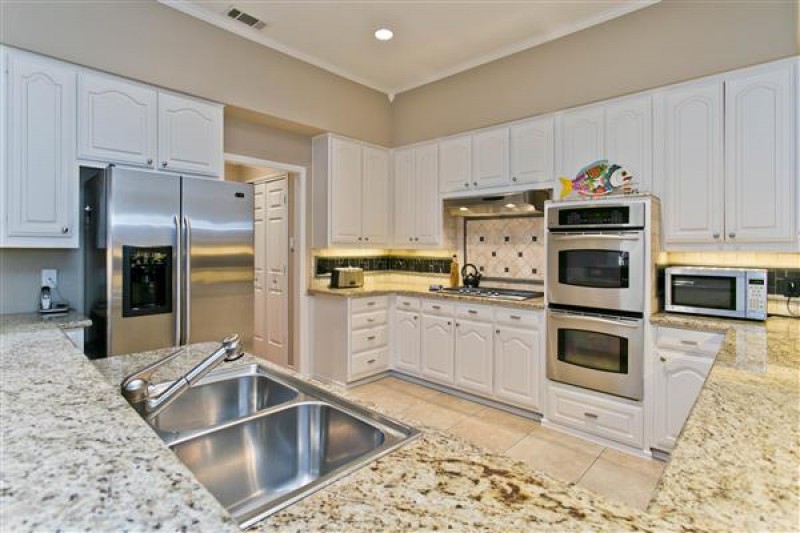    Granite Kitchen 