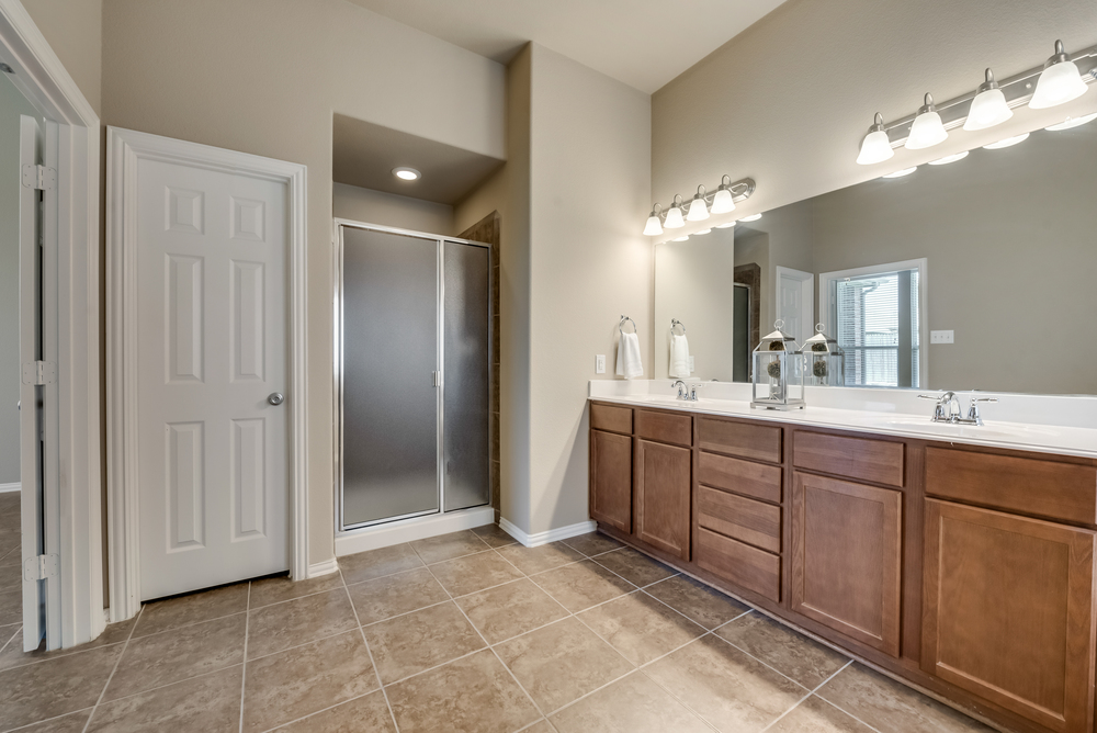    Master Bath with Separate Shower 