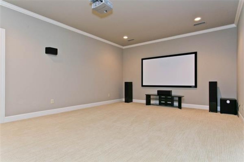    Media Room 