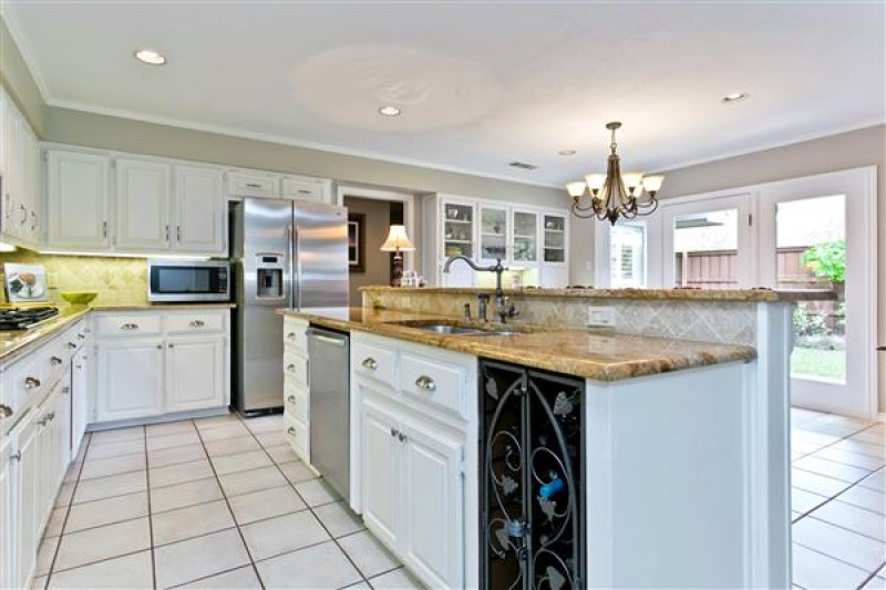    Granite Kitchen 