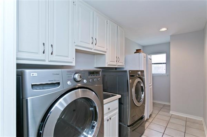    Large Utility Room 