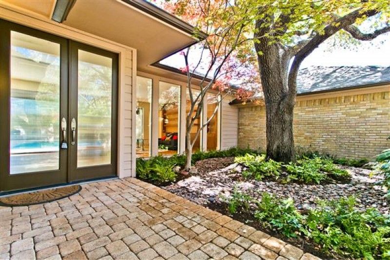    Courtyard Entry 