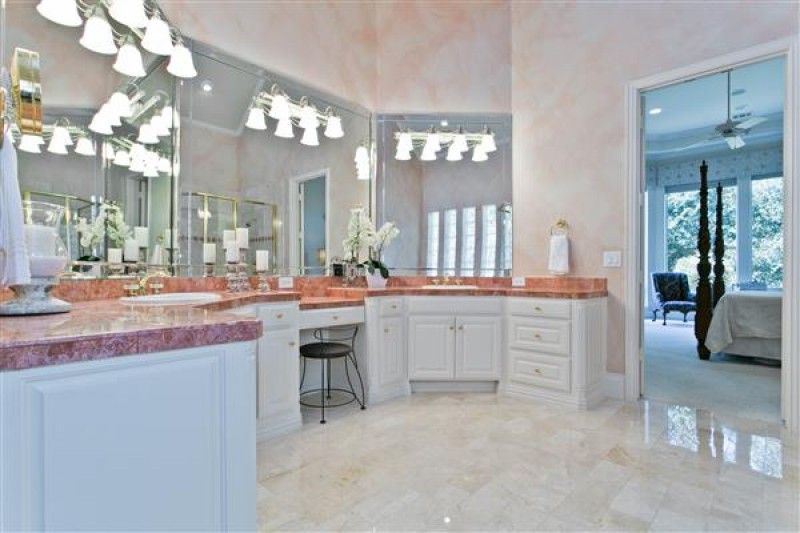    Master Bath 