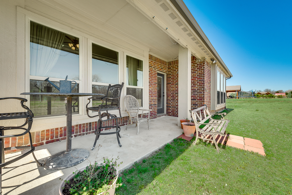    Covered Pack Porch 