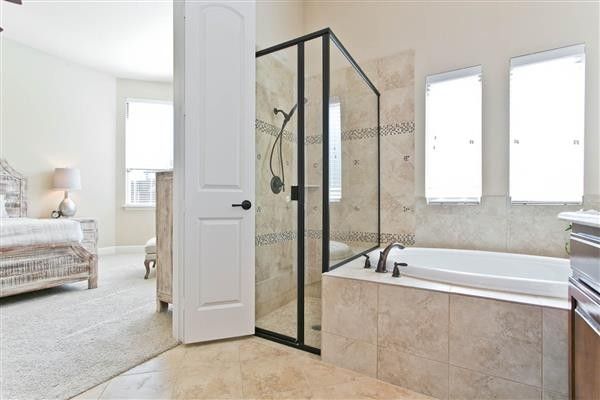    Master Bath 