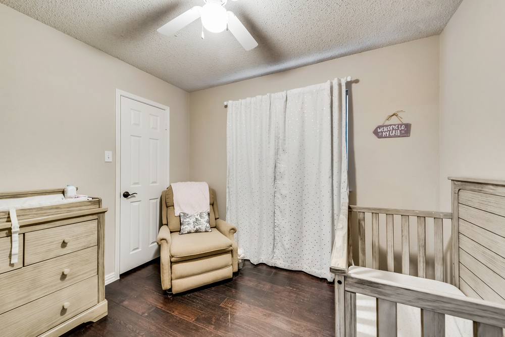    Secondary Bedroom with Walk In Closet 