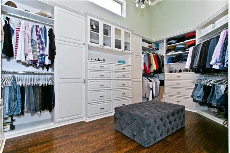    Custom Closet 